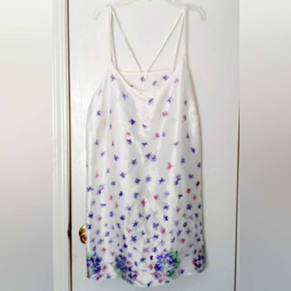 Vintage Romantic Moods Floral Slip/Lingerie